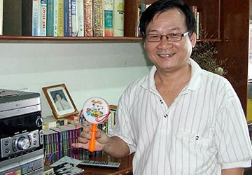 Nguyễn Nhật Ánh kể chuyện vui đi Thụy Điển ảnh 1