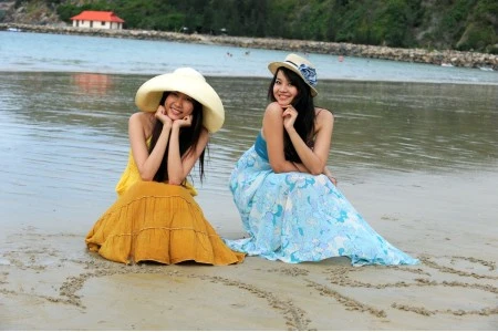 Các thí sinh vui đùa sau giờ luyện tập ảnh 3 Các thí sinh vui đùa sau giờ luyện tập ảnh 3