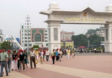 Có hơn 1.000 lượt khách du lịch "xông đất" Lào Cai ảnh 1 Có hơn 1.000 lượt khách du lịch "xông đất" Lào Cai ảnh 1