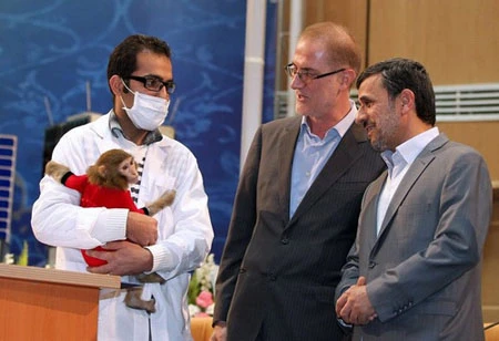 Tổng thống Iran Ahmadinejad có thể bay vào vũ trụ ảnh 1