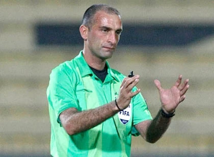 Bê bối ở AFC: Bỏ tù trọng tài đổi tỷ số lấy tình dục ảnh 1 Bê bối ở AFC: Bỏ tù trọng tài đổi tỷ số lấy tình dục ảnh 1