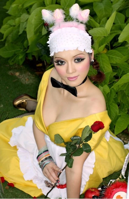 Lý Nhã Kỳ hóa thân thành búp bê ảnh 5 Lý Nhã Kỳ hóa thân thành búp bê ảnh 5