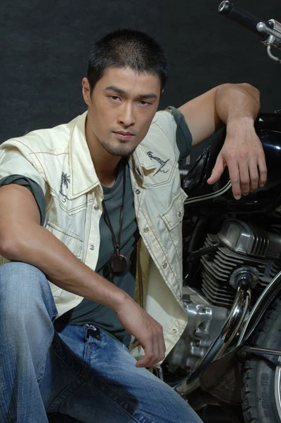 Johnny Trí Nguyễn làm đại sứ điện ảnh Việt ảnh 1 Johnny Trí Nguyễn làm đại sứ điện ảnh Việt ảnh 1
