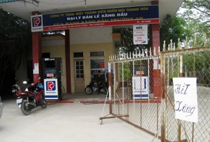 Nhiều cây xăng tại Thanh Hóa "mất điện", "hết hàng" ảnh 1 Nhiều cây xăng tại Thanh Hóa "mất điện", "hết hàng" ảnh 1