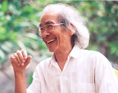 Với tác giả “Đất nước trọn niềm vui” ảnh 1 Với tác giả “Đất nước trọn niềm vui” ảnh 1