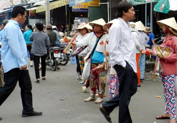 Phòng trọ quanh chùa Bà bị “hét”giá ảnh 1 Phòng trọ quanh chùa Bà bị “hét”giá ảnh 1