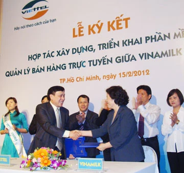 Vinamilk ký hợp tác triển khai phần mềm bán hàng trực tuyến ảnh 1 Vinamilk ký hợp tác triển khai phần mềm bán hàng trực tuyến ảnh 1