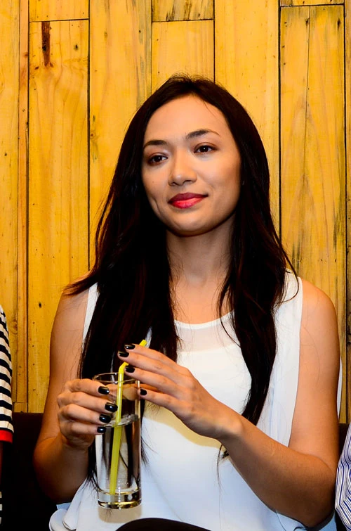 Tiết lộ chấn động về showbiz Việt trong 'tự truyện' của Tinna Tình ảnh 4 Tiết lộ chấn động về showbiz Việt trong 'tự truyện' của Tinna Tình ảnh 4