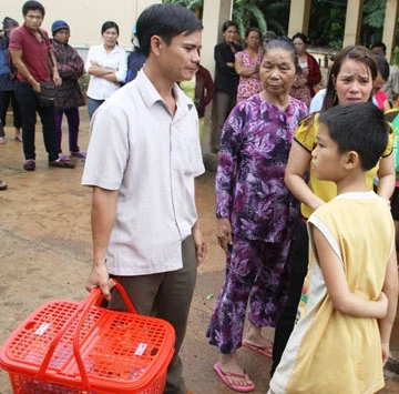 Làm rõ vụ ba trẻ chết sau khi tiêm vaccine ảnh 1