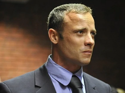 “Người không chân” Oscar Pistorius được tại ngoại ảnh 1 “Người không chân” Oscar Pistorius được tại ngoại ảnh 1