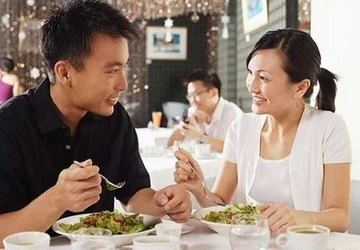 Gia đình trẻ và lối sống “cơm hộp” ảnh 1 Gia đình trẻ và lối sống “cơm hộp” ảnh 1