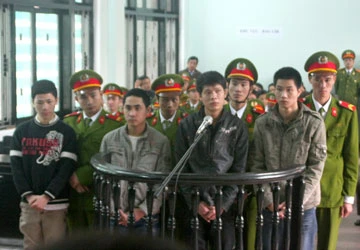 Vụ nghi án oan cướp vé số: Tòa kết tội dù bị cáo kêu oan ảnh 1 Vụ nghi án oan cướp vé số: Tòa kết tội dù bị cáo kêu oan ảnh 1
