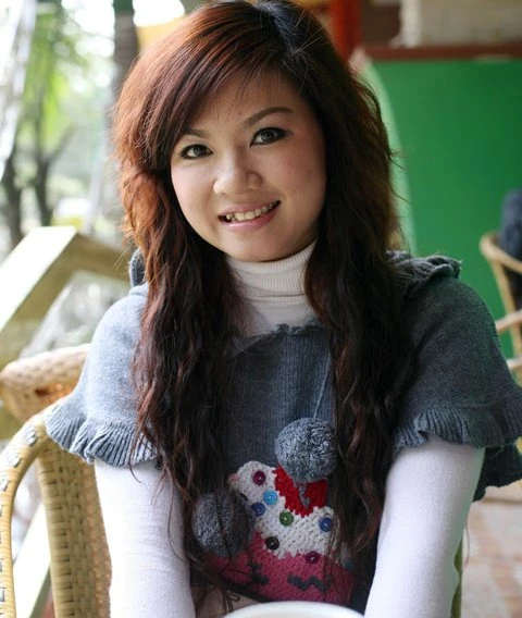 “Sao Mai” Bùi Lê Mận “bị”... săn đuổi ảnh 1 “Sao Mai” Bùi Lê Mận “bị”... săn đuổi ảnh 1