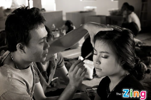 Ngắm Hoàng Thùy Linh gợi cảm trong "Nhịp đập giấc mơ" ảnh 3 Ngắm Hoàng Thùy Linh gợi cảm trong "Nhịp đập giấc mơ" ảnh 3
