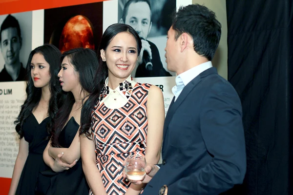 Mai Phương Thúy tíu tít bên bạn trai ảnh 4