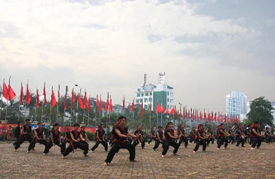Lễ tổng kết biểu diễn võ thuật cổ truyền chào mừng 1.000 năm Thăng Long - Hà Nội ảnh 3 Lễ tổng kết biểu diễn võ thuật cổ truyền chào mừng 1.000 năm Thăng Long - Hà Nội ảnh 3