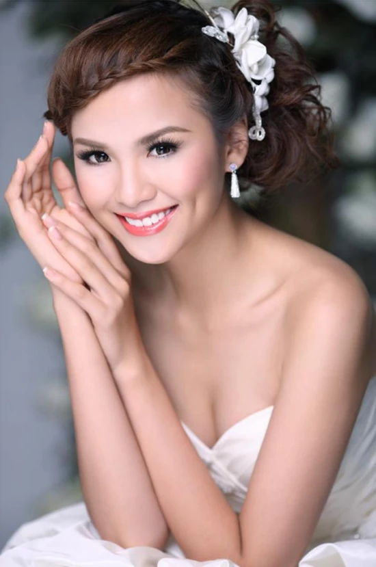Hoa hậu Diễm Hương chuẩn bị lên xe hoa? ảnh 1