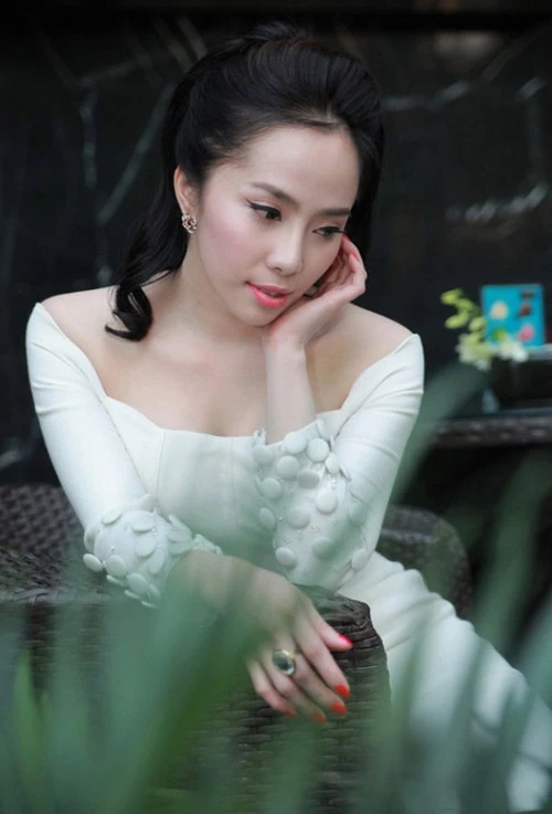 Quỳnh Nga: "Ai lấy được tôi sẽ rất sướng!" ảnh 4 Quỳnh Nga: "Ai lấy được tôi sẽ rất sướng!" ảnh 4