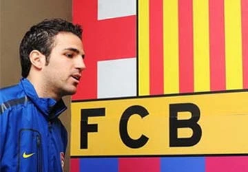Arsenal đồng ý bán Cesc Fabregas cho Barcelona ảnh 1 Arsenal đồng ý bán Cesc Fabregas cho Barcelona ảnh 1