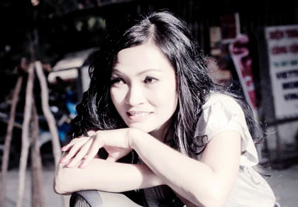 Phương Thanh bị buộc… ngừng hát ảnh 1
