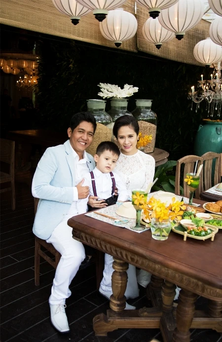 Những cặp vợ chồng đạo diễn - diễn viên của showbiz Việt ảnh 3 Những cặp vợ chồng đạo diễn - diễn viên của showbiz Việt ảnh 3