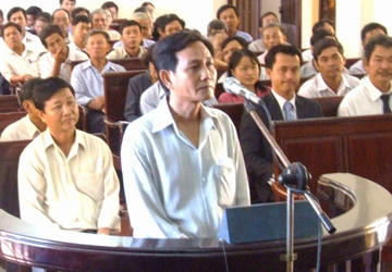 Vụ đề nghị xét đặc xá nguyên chủ tịch huyện Vĩnh Cửu, Đồng Nai: Chánh án tỉnh có sai phạm ảnh 1 Vụ đề nghị xét đặc xá nguyên chủ tịch huyện Vĩnh Cửu, Đồng Nai: Chánh án tỉnh có sai phạm ảnh 1