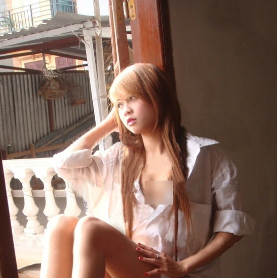 Kelly và Sam bị tung ảnh hở hang chụp cách đây 4 năm ảnh 2 Kelly và Sam bị tung ảnh hở hang chụp cách đây 4 năm ảnh 2