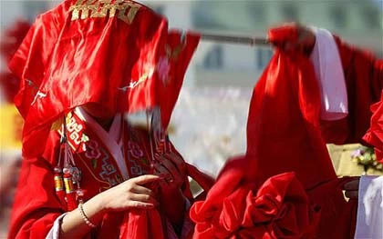 Thiếu nữ đã chết vẫn "kết hôn" hai lần ảnh 1