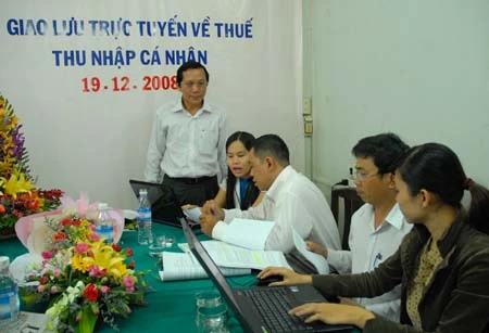 Giao lưu trực tuyến về "Thuế thu nhập cá nhân" ảnh 2 Giao lưu trực tuyến về "Thuế thu nhập cá nhân" ảnh 2