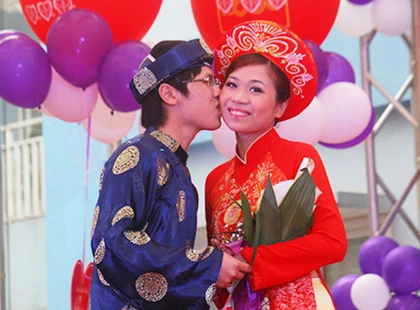 Hào hứng đám cưới tập thể “siêu” tiết kiệm tại Hà Nội ảnh 6 Hào hứng đám cưới tập thể “siêu” tiết kiệm tại Hà Nội ảnh 6
