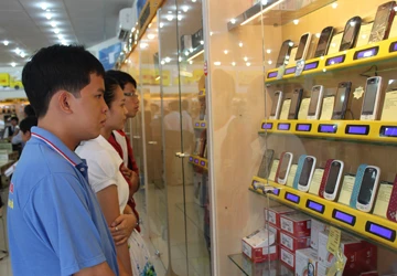 Điện thoại Việt: Trong cái khó “ló” smartphone ảnh 1