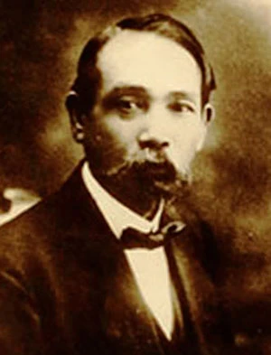 “Phan Châu Trinh hiện đại một cách lạ lùng!” ảnh 2 “Phan Châu Trinh hiện đại một cách lạ lùng!” ảnh 2