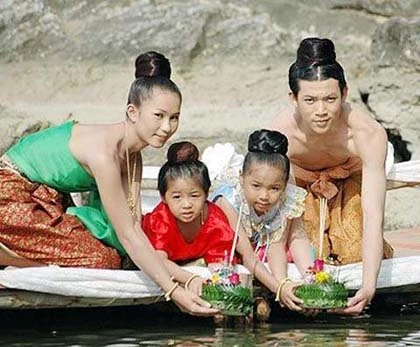 Cận cảnh lễ hội lãng mạn nhất thế giới ảnh 5 Cận cảnh lễ hội lãng mạn nhất thế giới ảnh 5