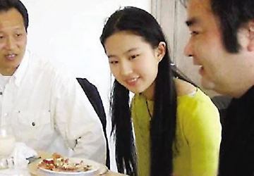 Tú bà bị bắt, lộ giá đi "ăn tối" của sao Hoa ngữ ảnh 5 Tú bà bị bắt, lộ giá đi "ăn tối" của sao Hoa ngữ ảnh 5