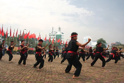 Lễ tổng kết biểu diễn võ thuật cổ truyền chào mừng 1.000 năm Thăng Long - Hà Nội ảnh 2 Lễ tổng kết biểu diễn võ thuật cổ truyền chào mừng 1.000 năm Thăng Long - Hà Nội ảnh 2