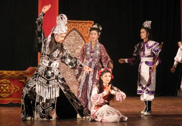 Bạch Long: Nụ cười kết từ nước mắt! ảnh 1 Bạch Long: Nụ cười kết từ nước mắt! ảnh 1