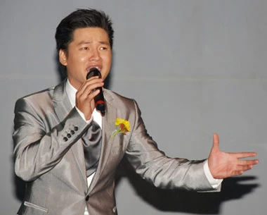 Đức Tuấn.
