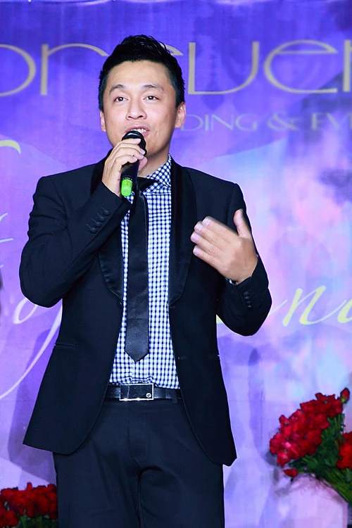 Lam Trường rạng rỡ bên "cô dâu" mới ảnh 6 Lam Trường rạng rỡ bên "cô dâu" mới ảnh 6