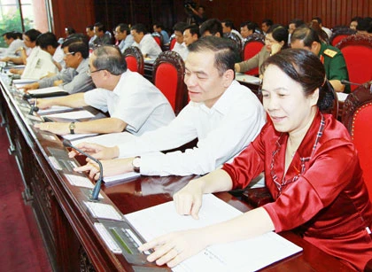 Người bán dâm thoát nạn đi trường trại ảnh 1