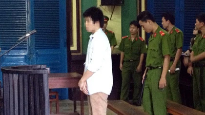 Học sinh lớp 8 đâm chết bạn lãnh 7 năm tù ảnh 1 Học sinh lớp 8 đâm chết bạn lãnh 7 năm tù ảnh 1