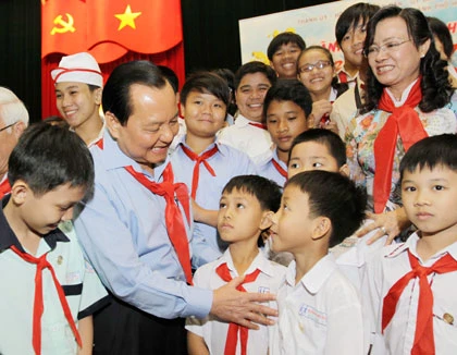 TP.HCM sẽ chăm lo tốt hơn cho thiếu nhi ảnh 1 TP.HCM sẽ chăm lo tốt hơn cho thiếu nhi ảnh 1