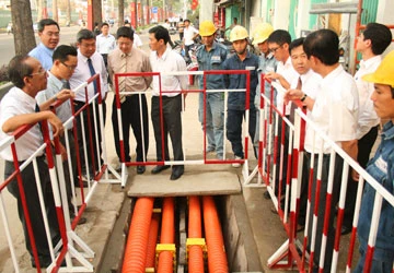Đã có thể tin thành phố không còn “mạng nhện” ảnh 1 Đã có thể tin thành phố không còn “mạng nhện” ảnh 1