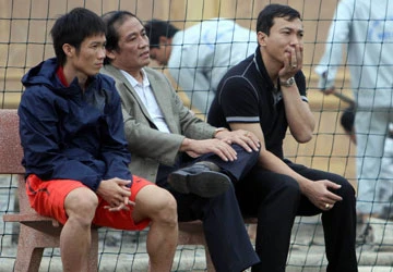 Bóng đá Việt Nam năm 2011: Bốn vụ lật kèo đi vào lịch sử ảnh 1 Bóng đá Việt Nam năm 2011: Bốn vụ lật kèo đi vào lịch sử ảnh 1