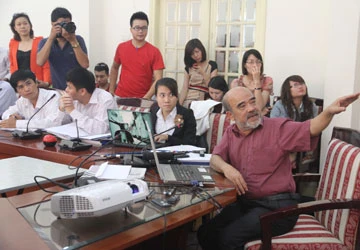 Vụ đất đai Văn Giang: GS Đặng Hùng Võ thừa nhận có lỗi ảnh 1 Vụ đất đai Văn Giang: GS Đặng Hùng Võ thừa nhận có lỗi ảnh 1