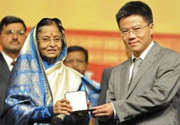 Bệ phóng đến giải “Nobel toán học” ảnh 1 Bệ phóng đến giải “Nobel toán học” ảnh 1