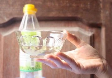 Dại dột uống giấm giảm cân ảnh 1