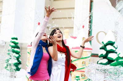 Miss teen Xuân Mai và Huyền Trang khoe dáng xinh ảnh 4 Miss teen Xuân Mai và Huyền Trang khoe dáng xinh ảnh 4