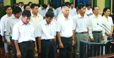 Các bị cáo tại phiên tòa. Ảnh: Vũ Mai. Các bị cáo tại phiên tòa. Ảnh: Vũ Mai.