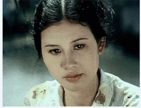 Cuộc sống nhiều thị phi của nữ diễn viên "Cánh đồng hoang" ảnh 2 Cuộc sống nhiều thị phi của nữ diễn viên "Cánh đồng hoang" ảnh 2