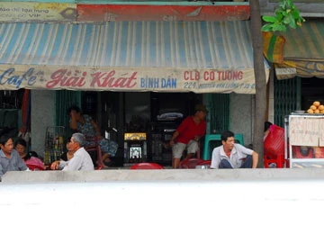 Nhà bỗng thành hang! ảnh 1 Nhà bỗng thành hang! ảnh 1
